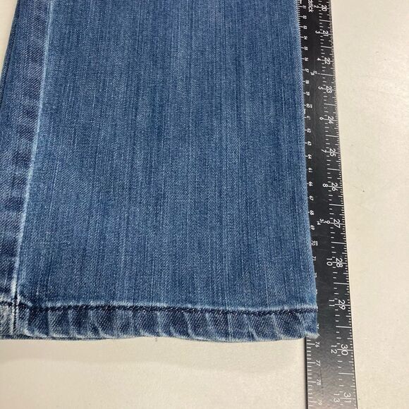 LEVIS Women’s Ultimate Lift Slim Straight 544 Jeans Blue Size 8 Medium - Picture 3 of 11